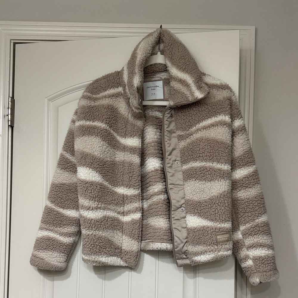 Abercrombie Kids Cozy Sherpa Jacket - Brown and Cream